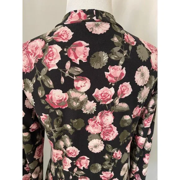 Hot Kiss Black Floral Print Long Sleeve Low V-Neck Strap Shirt - Picture 6 of 10